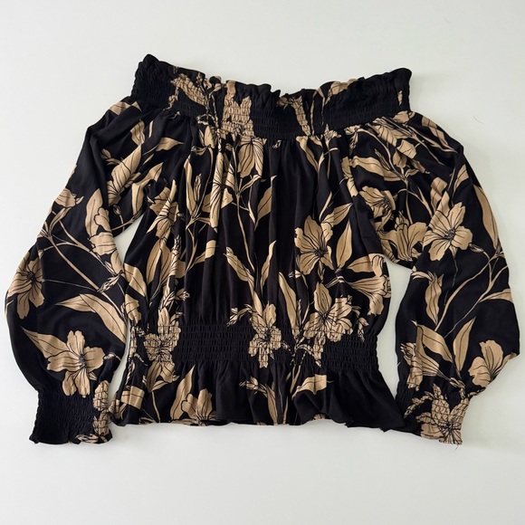 Lauren by Ralph Lauren NWT Black and Beige Off the Shoulder Blouse - Picture 3 of 9